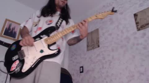 Snapshot of wake_and_bakee chatting on 03-05-25, 11:05 John online show from 03-05-25, 11:05