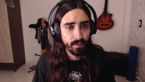 Snapshot of wake_and_bakee chatting on 09-17-25, 01:51 John online show from 09-17-25, 01:51