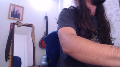 Snapshot of wake_and_bakee chatting on 11-16-25, 03:17 John online show from 11-16-25, 03:17