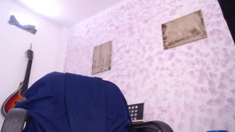 Snapshot of wake_and_bakee chatting on 11-20-25, 02:39 John online show from 11-20-25, 02:39