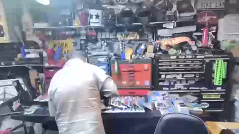 wakesblowinclouds online show from 10-20-25, 02:17