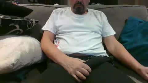 Snapshot of walker033 chatting on 01-25-25, 03:40 walker033 online show from 01-25-25, 03:40