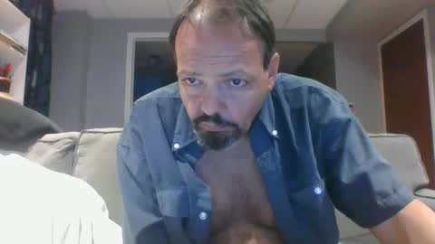 Snapshot of walker033 chatting on 09-20-25, 02:34 walker033 online show from 09-20-25, 02:34