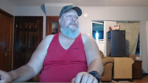 Snapshot of walkingbird chatting on 07-31-26, 09:14 walkingbird online show from 07-31-26, 09:14