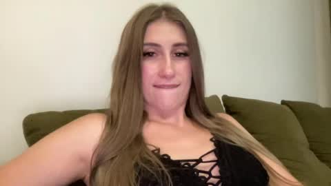 walkiria19 online show from 06-28-26, 07:20
