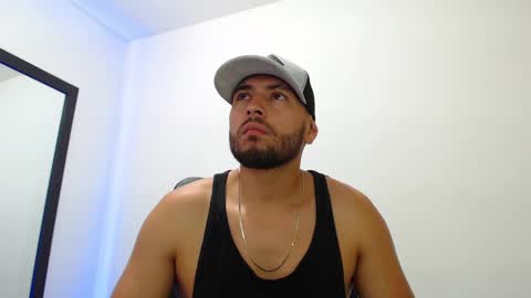 Snapshot of walter_brownn01 chatting on 01-20-25, 04:01 WALTER BROWN online show from 01-20-25, 04:01