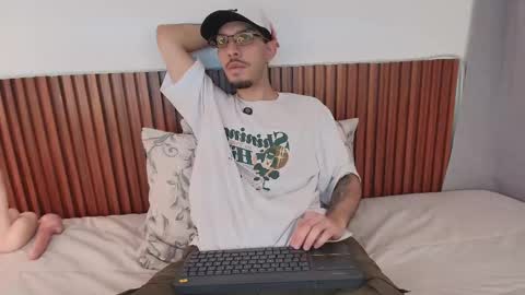 Walter White online show from 04-24-26, 09:06