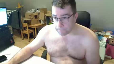 Snapshot of wammes85 chatting on 02-28-26, 01:50 wammes online show from 02-28-26, 01:50