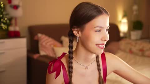 Wendy. Hello Honeys Ill see you 2nd 5th 7th this week love you3 online show from 12-22-25, 06:27