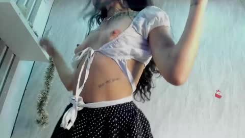  wanda  online show from 12-04-24, 12:30