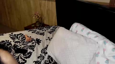 wanderlustgaal online show from 09-16-25, 04:24