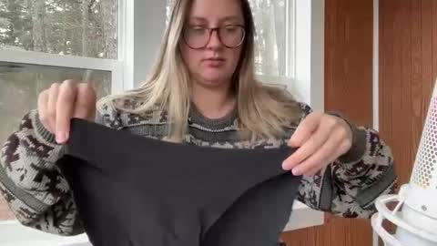 Jade  Adonis online show from 01-07-25, 05:31