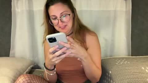 Jade  Adonis online show from 06-06-26, 02:49
