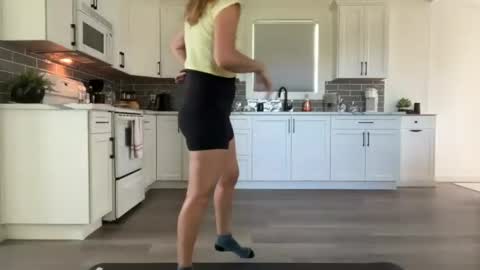 Jade  Adonis online show from 08-04-26, 03:25
