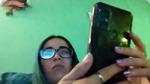 Snapshot of waningrosee chatting on 01-03-25, 01:38 Waningrose Lu online show from 01-03-25, 01:38