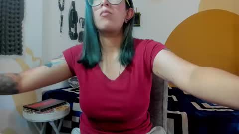 Snapshot of waningrosee chatting on 01-07-25, 05:53 Waningrose Lu online show from 01-07-25, 05:53