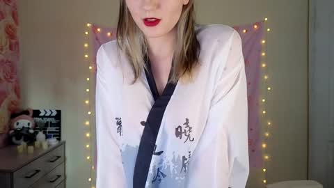 Kate online show from 01-19-25, 08:18