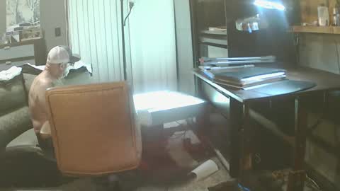 inittogetitin online show from 12-16-25, 02:05