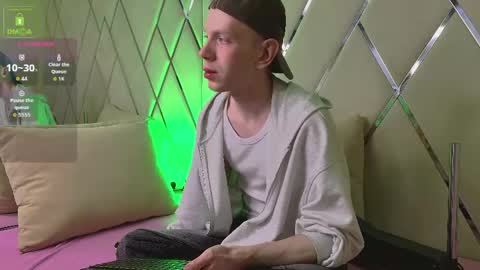 ZID online show from 04-24-26, 08:33