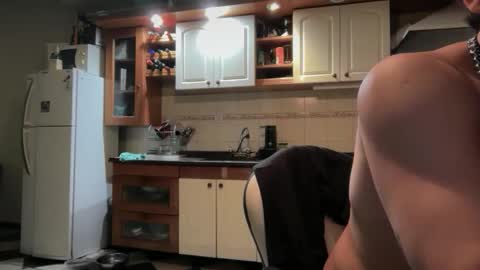 wearetwo online show from 01-10-26, 08:49