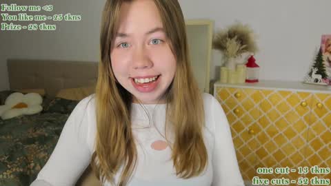 Snapshot of watermelon_sugar_ chatting on 12-11-24, 01:49 Tess Pls support me with Can we reach 155 my favorite number online show from 12-11-24, 01:49