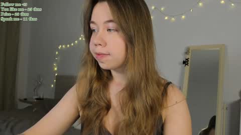 Snapshot of watermelon_sugar_ chatting on 01-24-25, 09:39 Tess Pls support me with Can we reach 155 my favorite number online show from 01-24-25, 09:39