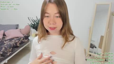 Snapshot of watermelon_sugar_ chatting on 03-04-25, 12:44 Tess Pls support me with Can we reach 155 my favorite number online show from 03-04-25, 12:44