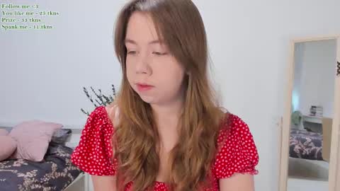 Snapshot of watermelon_sugar_ chatting on 03-12-25, 10:05 Tess Pls support me with Can we reach 155 my favorite number online show from 03-12-25, 10:05