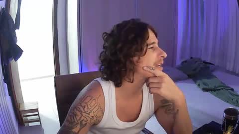 wave_boyy online show from 04-05-26, 09:12