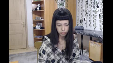 Mina online show from 02-02-26, 09:35