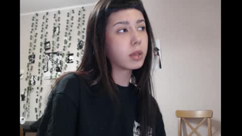 Mina online show from 03-03-26, 06:14