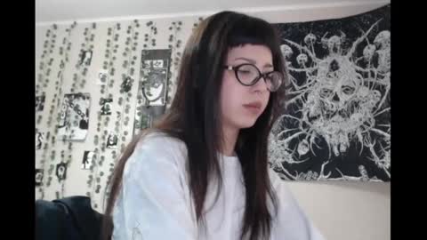 Mina online show from 04-10-26, 04:12