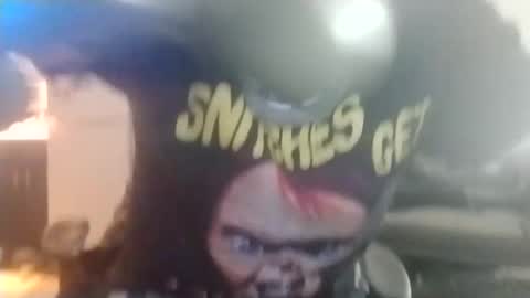 Snapshot of waynesunderworld123 chatting on 11-03-25, 11:33 waynesunderworld123 online show from 11-03-25, 11:33