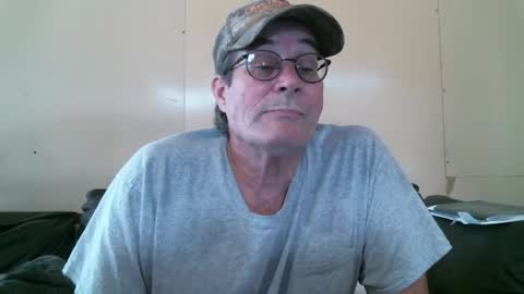 Snapshot of wbfarm chatting on 09-19-25, 06:30 WB Farm online show from 09-19-25, 06:30