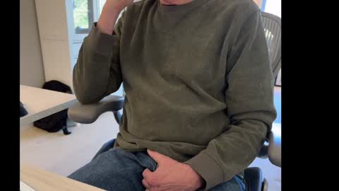 Snapshot of wdcsport chatting on 01-14-25, 02:32 Luvs To Play. online show from 01-14-25, 02:32