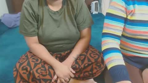 Snapshot of we_are_indian chatting on 01-09-25, 03:47 khushiwife kabirhubby kavyasexy gf online show from 01-09-25, 03:47