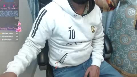 Snapshot of we_are_indian chatting on 02-13-25, 08:06 khushiwife kabirhubby kavyasexy gf online show from 02-13-25, 08:06