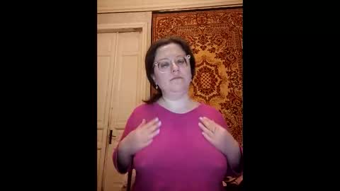 Marina online show from 04-25-26, 09:45