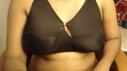 mina online show from 03-10-26, 08:36