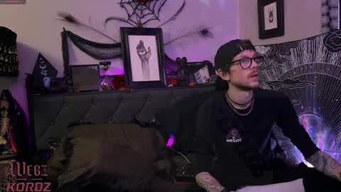 WebzKordz online show from 04-26-26, 07:28