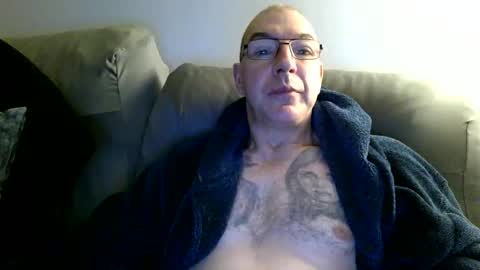 wechatistrokeurub online show from 10-22-25, 05:08