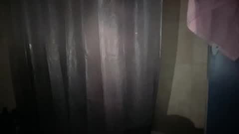 Snapshot of wedifferent_ chatting on 10-17-25, 08:06 wedifferent_ online show from 10-17-25, 08:06