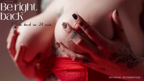 Wednesday   Please help me to reach 111 thumbs up online show from 02-21-25, 08:27