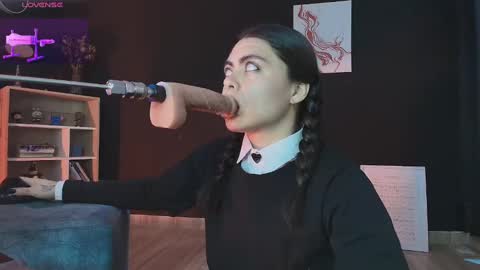 Wednesday   Please help me to reach 111 thumbs up online show from 02-28-25, 04:20