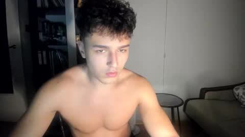 wee_willy_winky online show from 06-10-26, 11:24