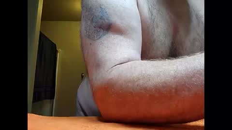 Snapshot of welderod chatting on 11-03-25, 06:14 welderod online show from 11-03-25, 06:14