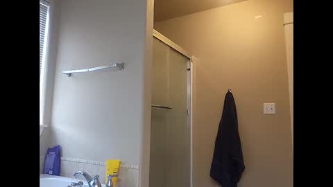 Snapshot of welderod chatting on 11-17-25, 06:03 welderod online show from 11-17-25, 06:03