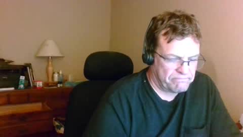 Snapshot of welderod chatting on 06-26-26, 10:08 welderod online show from 06-26-26, 10:08