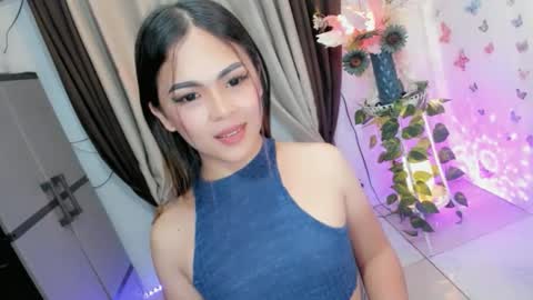 Hi Im LOVIE Please dont forget to follow and thumbs up me online show from 03-12-26, 02:07