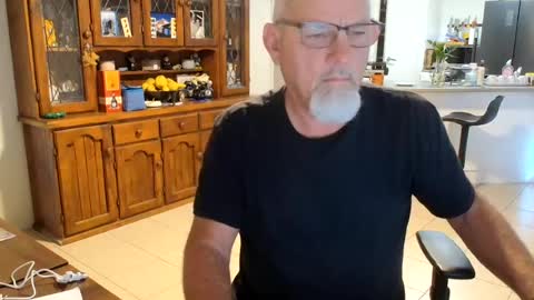 Wellhelloo online show from 07-06-26, 05:37